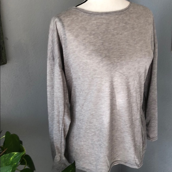 Sexy Open Back Twist Tied Top - Picture 4 of 6